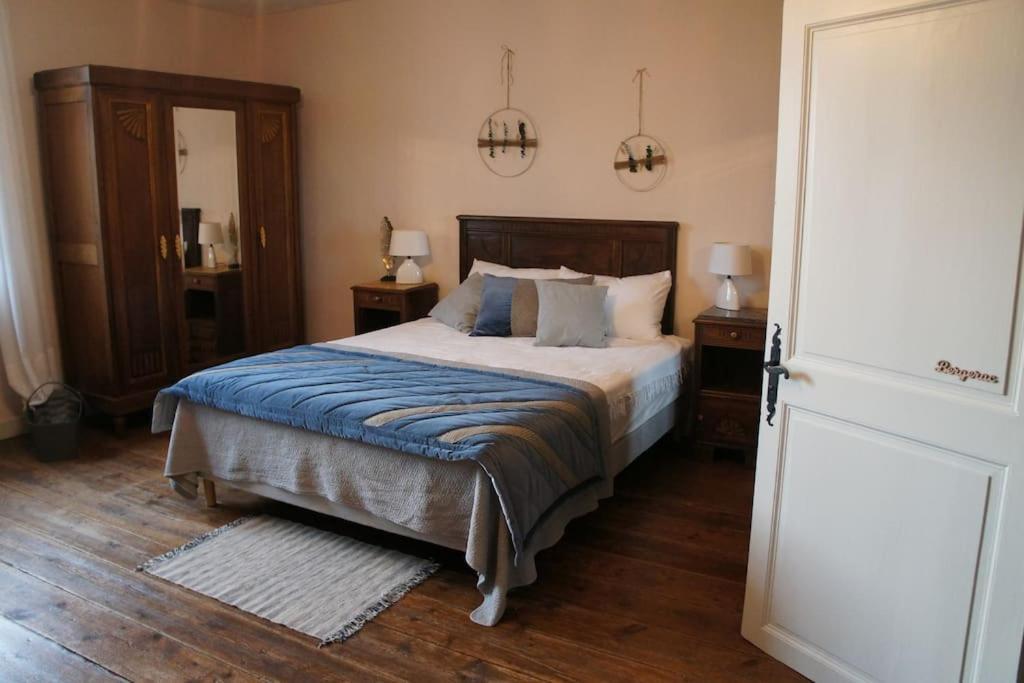 Monestier  Entre Pierre Et Vigne - Charming Former Winery Farmhouse With Hot Tub & Swimming Pool מראה חיצוני תמונה